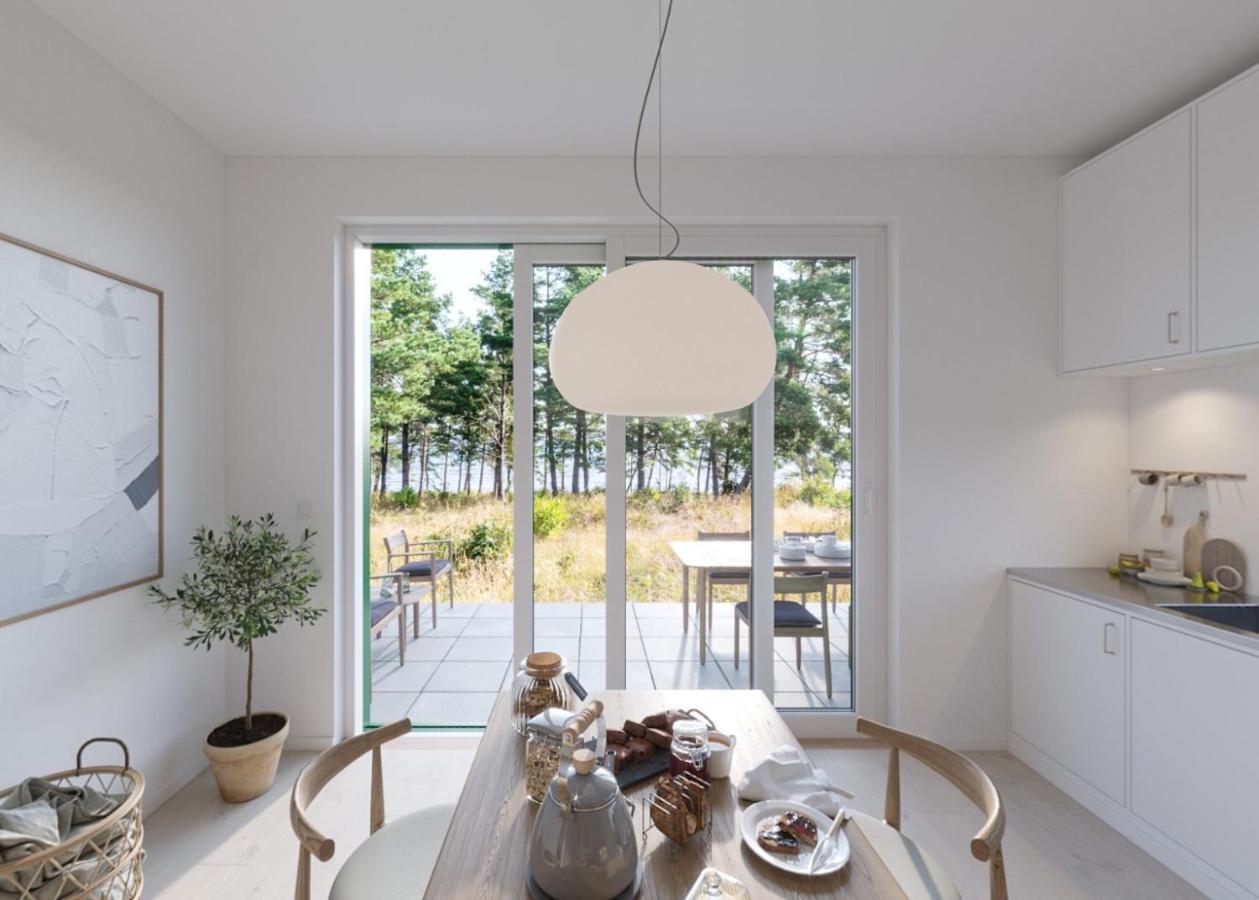 Vaestoes Strand By First Hotels Larbro Exterior photo