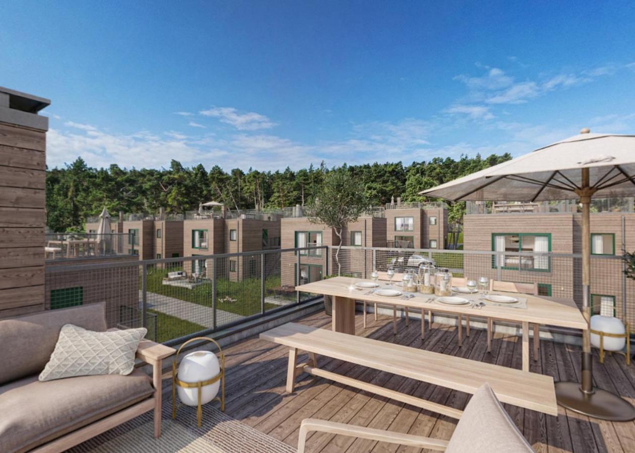 Vaestoes Strand By First Hotels Larbro Exterior photo